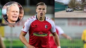 See more of sc freiburg on facebook. Freiburg Trainer Christian Streich Uber Luxus Auto Von Ermedin Demirovic Instagram Post Naiv Sportbuzzer De