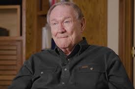 Justin Philpot's Instagram, Twitter & Facebook