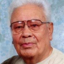 Modesto Vigil's Instagram, Twitter & Facebook