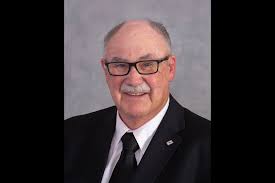 UPDATE: Town of Ponoka mourns the passing of town councillor, former fire  chief Ted Dillon