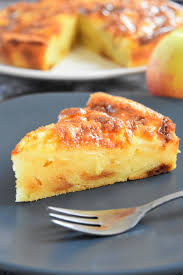 Extra Moelleux Aux Pommes Et Caramel Beurre Sale Recette Moelleux Aux Pommes Gateau Pomme Caramel Gateau Facile