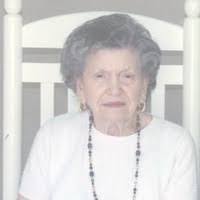 Phyllis Knight's Instagram, Twitter & Facebook