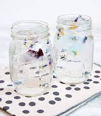 Make your springtime cocktails extra special with this tutorial for making your own beautiful violet ice cubes from design sponge. Every Day Diy Violet Icecubes Design Sponge
