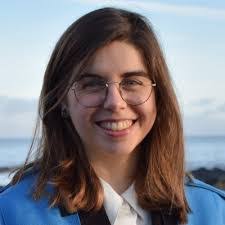 Hannah Blythe's Instagram, Twitter & Facebook