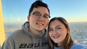 Parents 'pretty adamant' over smartphone access delay