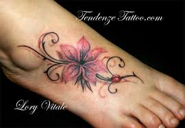 64 pp., oltre 400 disegni in bianco & nero oltre 400 disegni per il tatuaggio rose, fiori di loto, margherite, ibisco, peonie, crisantemi e. Tatuaggi Floreali Tattoo Disegni Fiori Tatuaggi Lecce Tatuaggi Idee Per Tatuaggi Tatuaggi Floreali