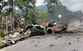 Aun se desconocen los autores materiales e intelectuales del hecho. Explosion De Carro Bomba Deja Tres Soldados Heridos En Boyaca
