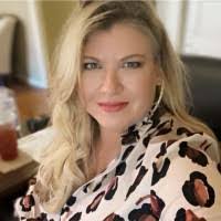 Angela Frew's Instagram, Twitter & Facebook