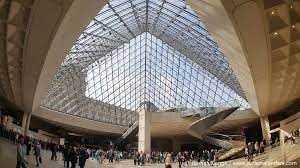 Dort werden wir auch das louvre besuchen. Louvre Pyramide In Paris 8 Interessante Fakten Hohe Baujahr Und Co Paris Mal Anders