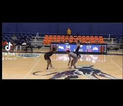 @Kedric_11's video Tweet