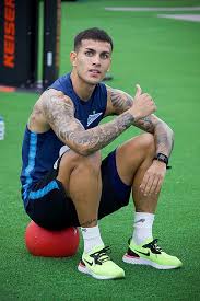 Join the discussion or compare with others! Leandro Paredes Geburtstag Alter Und Sternzeichen