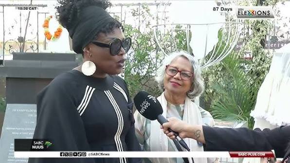 Eleven people killed in Cape Flats shooting - YouTube