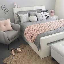 55 Unique Bedroom Design Ideas That Look Awesome Matchness Com Small Room Bedroom Simple Bedroom Silver Bedroom