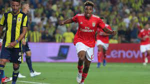Entraîné par jorge jesus , il évolue en 1 re division portugaise. Gedson Fernandes The Latest Gem From Benfica S Academy Breaking The Lines