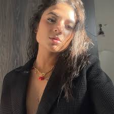 Daniela Corral (@daniela_corral10) • Instagram photos and videos