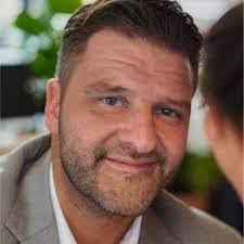 Andrew Vassell's Instagram, Twitter & Facebook