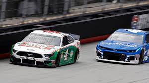 Kevin harvick hits david ragan in the aftermath of a wreck started by jimmie johnson and jeb burton. Nascar At Texas Odds Key Stats Bets To Consider Drivers To Target Instead Of Race Favorite Kyle Busch