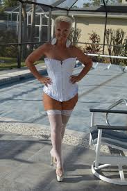 TW Pornstars - 2 foto. Bambi Cummins. Twitter. FYI my Update1704 will be  posted tomorrow Wednesday instead. 7:56 PM - 22 Feb 2022