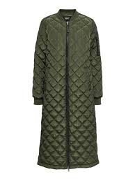 Max mara camel hair coat size uk 12. Long Quilted Coat Only