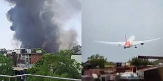 Tragedia en India: Avión de Air India se estrella tras despegar en Ahmedabad - Imagen ilustrativa del artículo