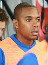 #robinho naše spoločne fungovanie po farme. Robinho Wikipedia