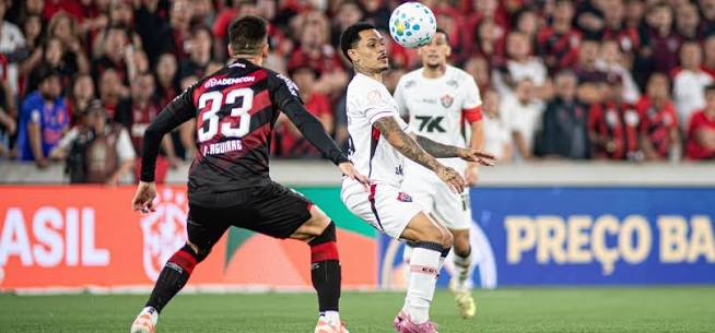 Vit&oacute;ria perde para o Athletico-PR e fica em situa&ccedil;&atilde;o delicada nas oitavas da Copa do Brasil - Pol&iacute;tica Bahia