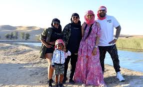 Shona ferguson wife and daughters. Connie And Shona Ferguson S Dubai Family Getaway Pics Celeb Gossip News