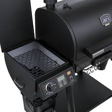 The rider dlx pellet grill goes big on all the right details for unmatched versatility. Oklahoma Joe S Rider Dlx Pellet Grill Walmart Canada