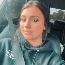 Jodee Green's Instagram, Twitter & Facebook