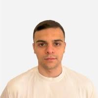 1600+ profilů „Battiato“