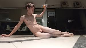 Nude Piss Shower in Public Mall and Cum: Greek Gay Pissing Porn