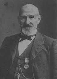 Above: 87 Johnston Street [centre] with Hartford to the right and Inverness  to the left. Courtesy Google Maps [August 2019].