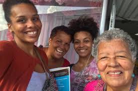 Elvina Ellis's Instagram, Twitter & Facebook