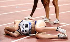 She specialises in the 800m, 1500m, 3000m and 5000m. Laura Muir Boosted By Fifth Place Finish At The World Championships Daily Mail Online