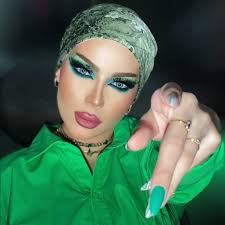 Aya Adel (@ayaadel.mua) • Threads, Say more