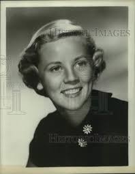 1952 Press Photo Nina Warren, daughter of California Governor Earl Warren