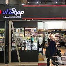 Do visit kedai ustaz on the first floor. Fotografii Na Kedai Ustaz Salon Sotovoj Svyazi V Shah Alam