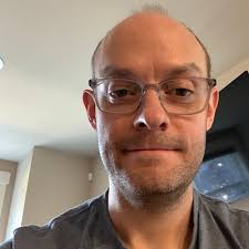 Christopher Bauer :debian: :i3wm: :blobcatthinkingglare:  (@anthro_packets@infosec.exchange)