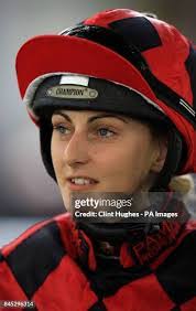 Rachel Dunning's Instagram, Twitter & Facebook