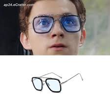 peter parker glasses name