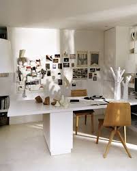 6 Bureaux D Architectes Et De Decorateurs En 2020 Bureau Architecte Decor De Bureau A Domicile Maison De Famille