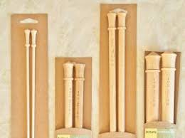 There are so many different sizes to choose from for various thickness of yarn, it in the uk and europe most modern knitting patterns now use metric terminology for all knitting needles. Knitting Needles Size Conversion Chart Knitting Needles Set