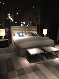 Stilvolle Optionen Und Alternativen Fur Moderne Nachttische Moderne Schlafzimmermobel Holz Schlafzimmermobel Modernes Schlafzimmer