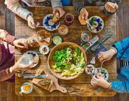 The most important detail of your dinner party is the table. Small Space Tips For Throwing A Successful Dinner Party