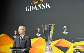 Complete table of europa league standings for the 2020/2021 season, plus access to tables from past seasons and other football leagues. Ligue Europa Des Retrouvailles Entre Lille Et L Ajax Amsterdam En Ligue Europa Ligue Europa Le Telegramme