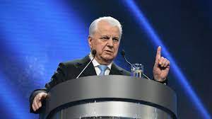 Родился 10 января 1934 года в селе великий житин волынского воеводства польши (ныне ровненская область украины). My Dolzhny Vosstanovit Etu Zemlyu Leonid Kravchuk Ob Uregulirovanii Konflikta V Donbasse Rt Na Russkom