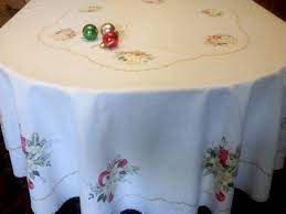 60 Inch Round Tablecloth Vintage Tablecloth With Christmas Print Vintage Table Cloth Round White Tablecloth Vintage Tablecloths Christmas Prints Vintage Table