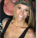 Amy Lach's Instagram, Twitter & Facebook