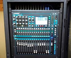 Qu custom layers & soft keys:the custom layer can have any combination of channel, fx and master strips assigned to its faders. Straightforward Control At Shrine Center In Florida With Allen Heath Qu 16 Digital Mixer Prosoundweb