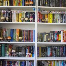 Aimeereadsalot Just A Closer Look At Some Of My Shelves I Can T Do Rainbows Cause I Can T Stand Breaking Up These Cool Bookshelves Colorful Bookshelf Books